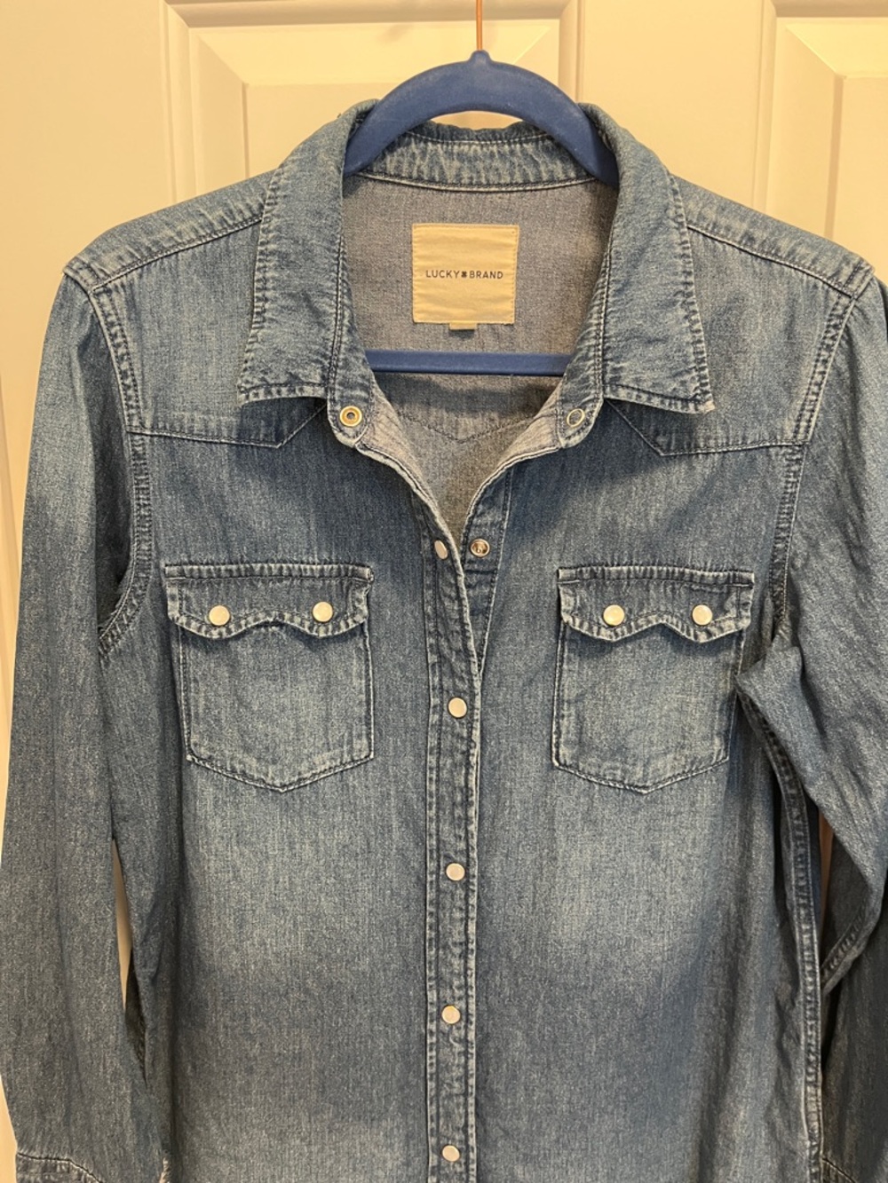 Lucky Brand Women's Light Blue Denim Button-Down Shirt